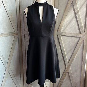 Sopranos halter dress w/front & back key holes fit & flare midi dress Black Sz M